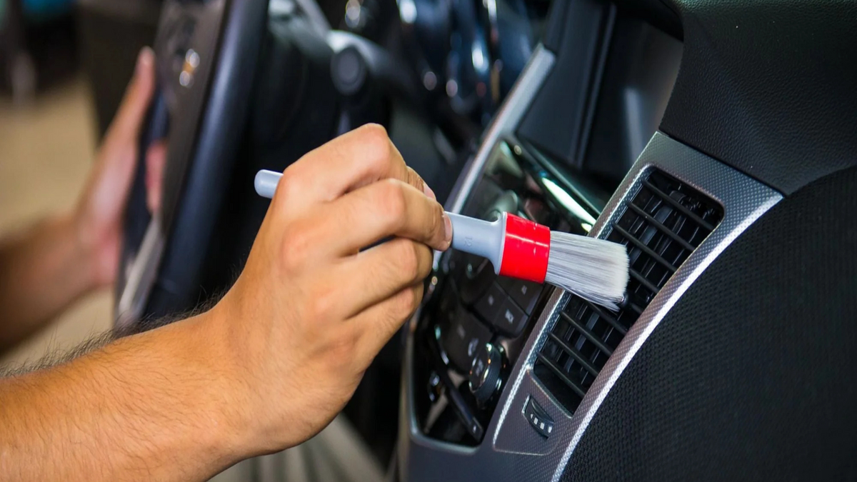 Can a Car Vacuum Clean Air Vents? Yes!