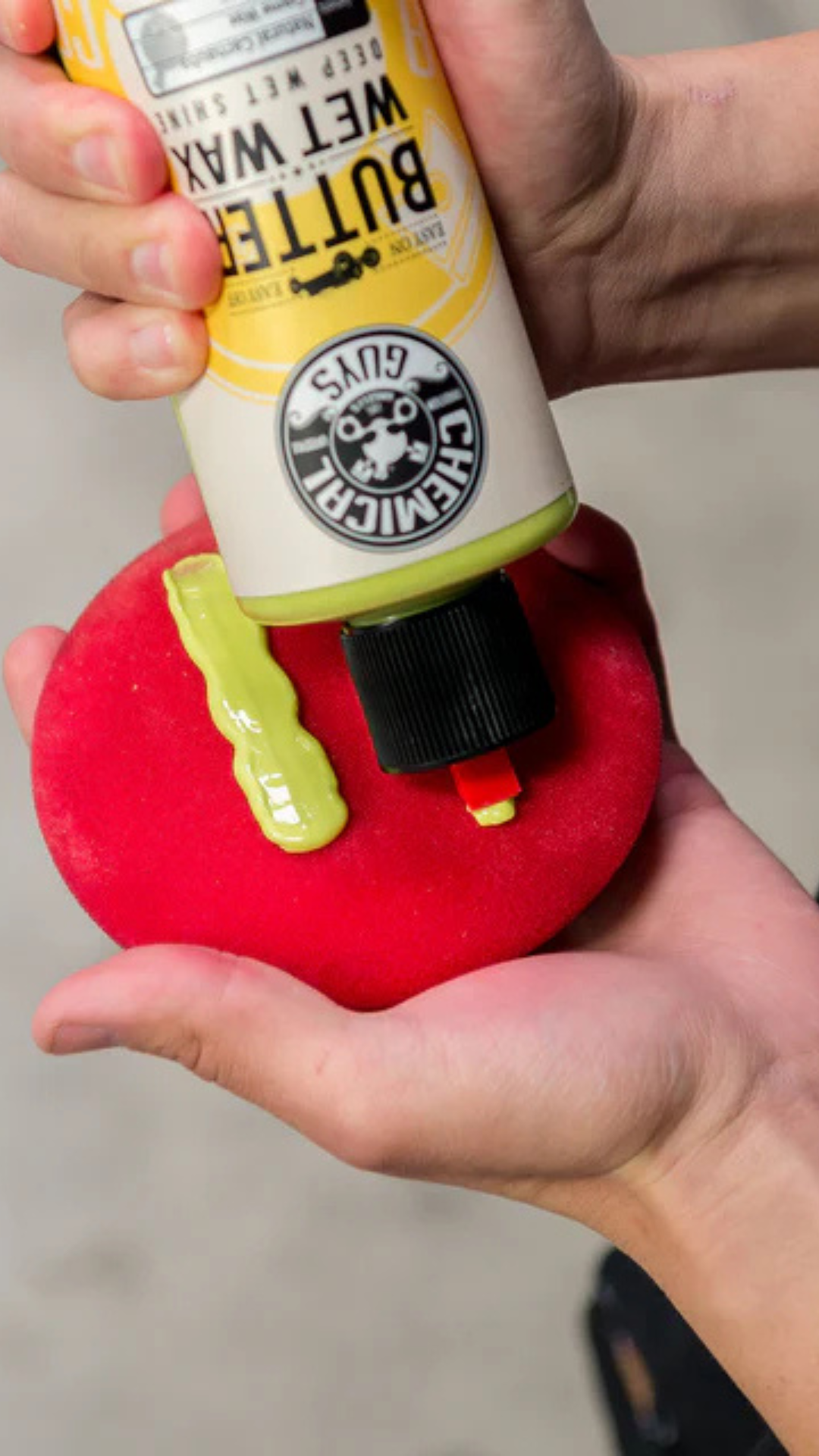 Car Wax Applicator Guide For A Swirl-Free Finish