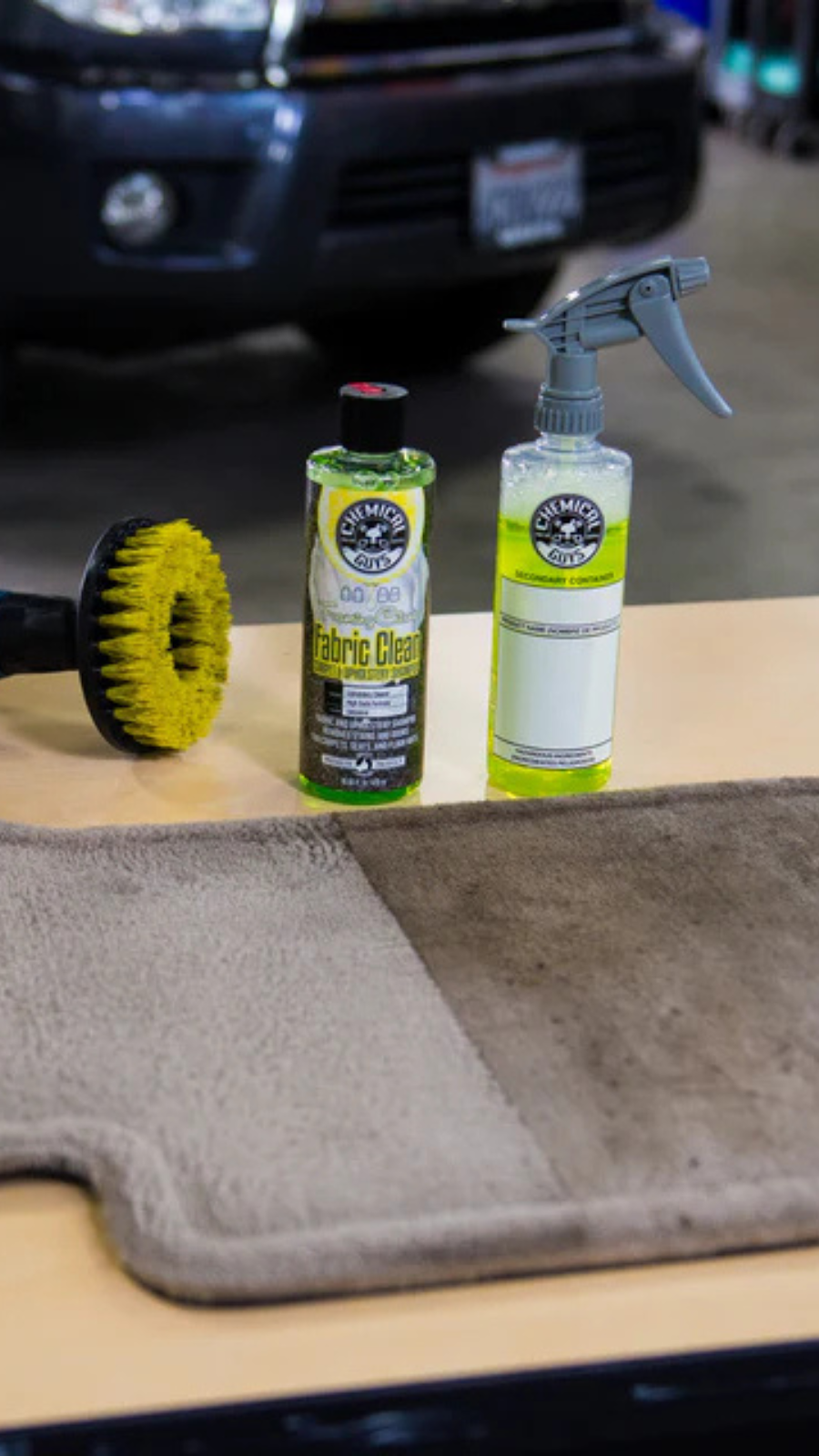 Foaming Citrus Car Upholstery Cleaner by Chemical Guys